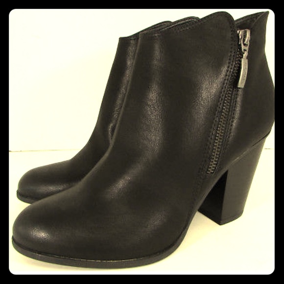 michael shannon booties